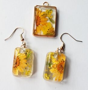 Golden Harvest Resin Jewelry Set